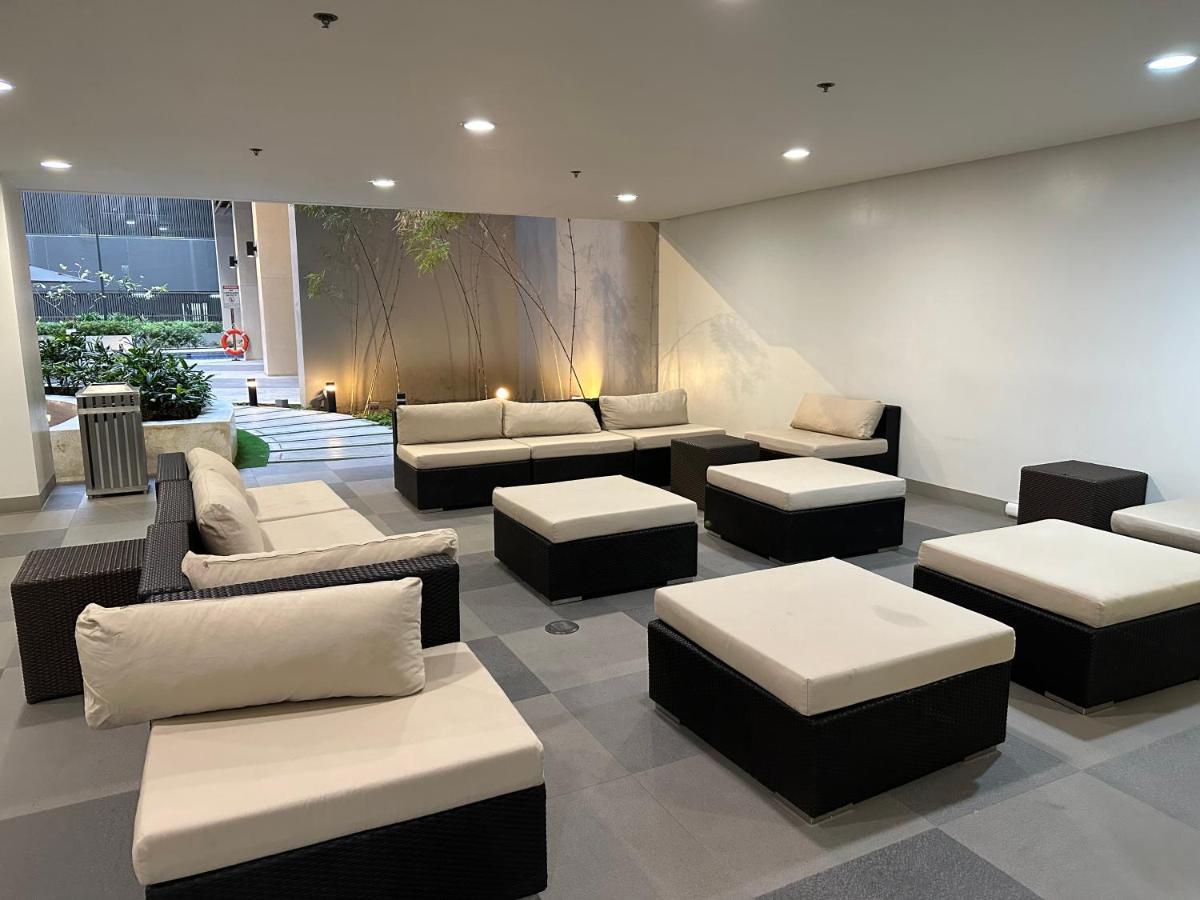 S Residences Tower 3 Moa Luxe Staycation By C مانيلا المظهر الخارجي الصورة